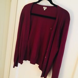 Maroon open cardigan